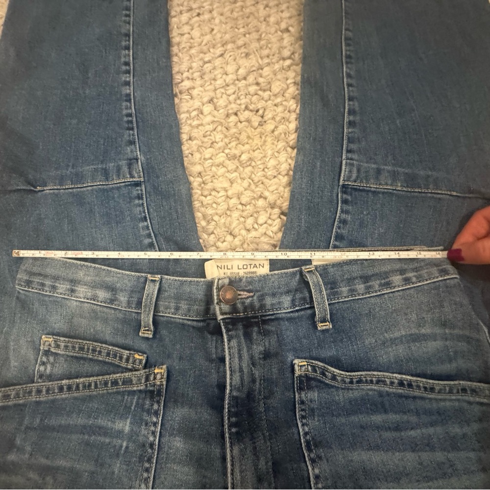 Nili Lotan Shon Barrel Jeans - Picture 16 of 16